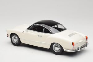 Volkswagen Karmann Ghia Crème Noir Minichamps 1:18 155054021 Métal — image 5 sur 6