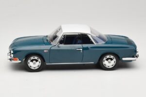 Volkswagen Karmann Ghia Type 34 1500 Sea Blue Norev 1:18 188646 Métal — image 4 sur 8