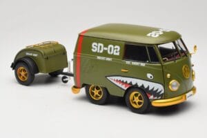 Volkswagen Kool Kombi Army Fighter Green Solido 1:18 S1810901 Métal — image 6 sur 8