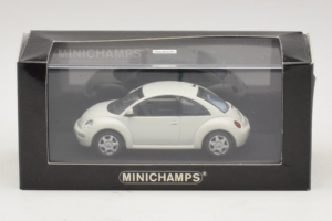 Volkswagen New Beetle Blanc Minichamps 1:43 430058005 Métal — image 4 sur 4