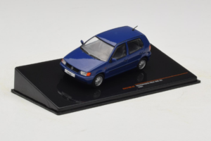 Volkswagen Polo Mk3 Bleu IXO 1:43 CLC579N Métal — image 2 sur 4