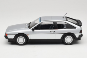 Volkswagen Scirocco Mk2 GTX 16V Flash Silver Norev 1:18 188635 Métal — image 3 sur 6