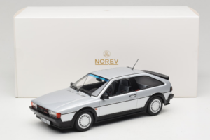 Volkswagen Scirocco Mk2 GTX 16V Flash Silver Norev 1:18 188635 Métal — image 6 sur 6
