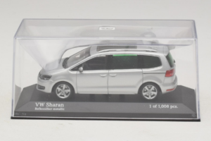 Volkswagen Sharan Argent Minichamps 1:43 400058101 Métal — image 4 sur 5