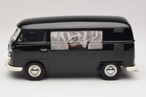 Volkswagen T1 Bestattungswagen Premium ClassiXXs 1:18 PCL30085 Métal — image 3 sur 6