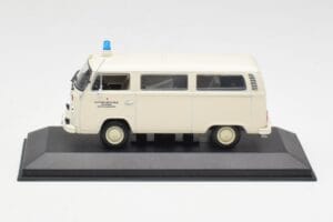 Volkswagen T2 Ambulance DRK Minichamps 1:43 400053090 Métal