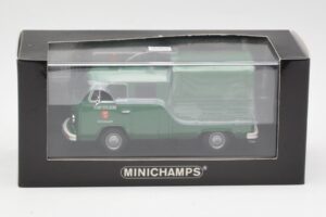 Volkswagen T2b Double Cabine Plateau Stadt Solberg Minichamps 1:43 400053261 Métal — image 4 sur 4