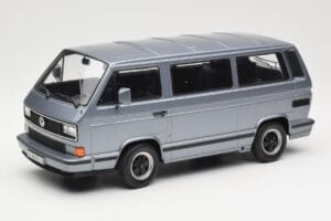 Volkswagen T3 Porsche B32 Minibus Bleu KK-Scale 1:18 KKDC180221 Métal