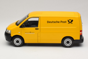 Volkswagen T5 Transporter Deutsche Post Norev 1:18 188617 Métal — image 3 sur 9