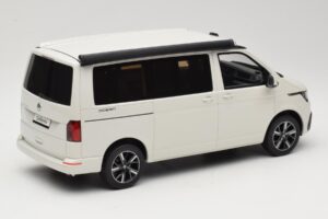 Volkswagen T6.1 California Ocean Candy White Otto 1:18 OT488 Résine — image 2 sur 6
