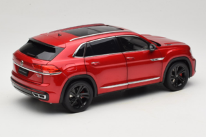 Volkswagen Terramont Rouge OEM 1:18 ZVB000002A Métal — image 3 sur 8