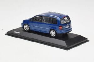 Volkswagen Touran Bleu Minichamps 1:43 TOURAN002 Métal — image 3 sur 4