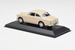 Volvo 121 Amazon Beige Minichamps 1:43 940171002 Métal — image 3 sur 4