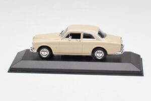 Volvo 121 Amazon Beige Minichamps 1:43 940171002 Métal