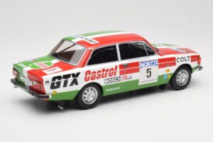Volvo 142 #5 H. Mikkola / E. Rautanen Rally 1000 Lakes 1973 MCG 1:18 MCG18529R Métal — image 2 sur 6