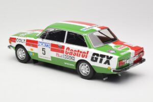Volvo 142 #5 H. Mikkola / E. Rautanen Rally 1000 Lakes 1973 MCG 1:18 MCG18529R Métal — image 5 sur 6