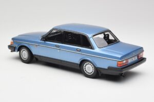 Volvo 240 GL Bleu Métallisé Minichamps 1:18 155171404 Métal — image 5 sur 6