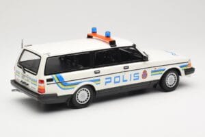 Volvo 240 GL Break Polis Sweden Minichamps 1:18 155171480 Métal — image 2 sur 6