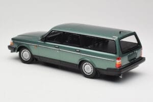 Volvo 240 GL Estate Green Metallic Minichamps 1:18 155171410 Métal — image 5 sur 6