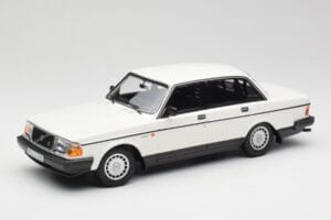 Volvo 240 GL Blanc Minichamps 1:18 155171402 Métal