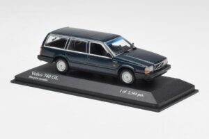 Volvo 740 GL Estate Bleu Vert Métallique Minichamps 1:43 943171713 Métal — image 3 sur 4