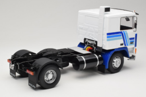 Volvo F12 Bleu Blanc Road Kings 1:18 RK180033 Métal — image 3 sur 8