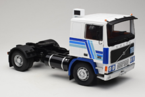 Volvo F12 Bleu Blanc Road Kings 1:18 RK180033 Métal — image 6 sur 8