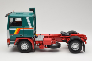 Volvo F1220 Vert Rouge Road Kings 1:18 RK180032 Métal — image 4 sur 8