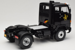 Volvo F88 John Player Special Black MCG 1:18 MCG18217 Métal — image 3 sur 8