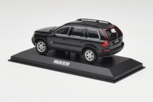 Volvo XC90 Noir Saphir Minichamps 1:43 38704 Métal — image 3 sur 4
