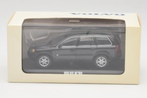 Volvo XC90 Noir Saphir Minichamps 1:43 38704 Métal — image 4 sur 4