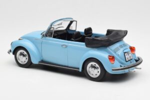 Volkswagen Beetle 1303 Cabriolet Bleu Clair Norev 1:18 188531 Métal — image 5 sur 6