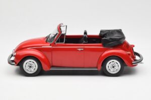 Volkswagen Beetle 1303 Cabriolet Rouge Norev 1:18 188529 Métal — image 3 sur 6