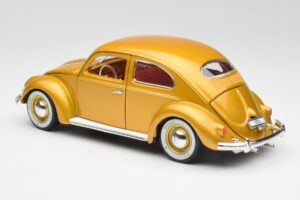 Volkswagen Beetle Or Bburago 1:18 3361 Métal — image 7 sur 8