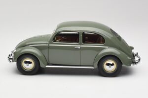 Volkswagen Beetle Beryl Vert Minichamps 1:18 107054000 Résine — image 3 sur 6