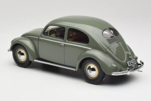 Volkswagen Beetle Beryl Vert Minichamps 1:18 107054000 Résine — image 5 sur 6