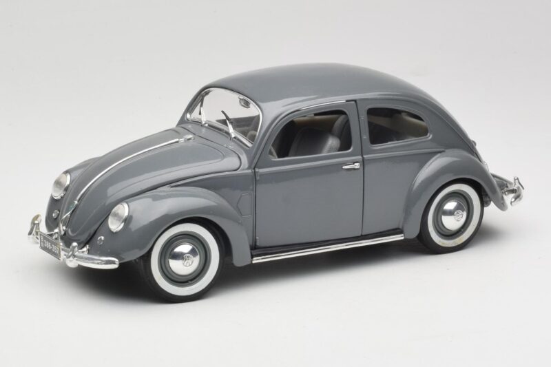Volkswagen Export Sedan Agave Grey Maisto 1:18 100299 Métal