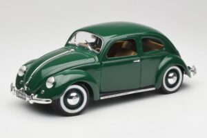 Volkswagen Export Berline Beryl Vert Maisto 1:18 31820 Métal