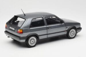 Volkswagen Golf Mk2 GTI Gris Métallique Norev 1:18 188442 Métal — image 3 sur 8