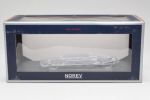 Volkswagen Golf Mk3 VR6 Bleu Métallique Norev 1:18 188462 Métal — image 8 sur 8
