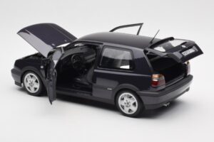 Volkswagen Golf Mk3 VR6 Violet Métallique Norev 1:18 188417 Métal — image 5 sur 8