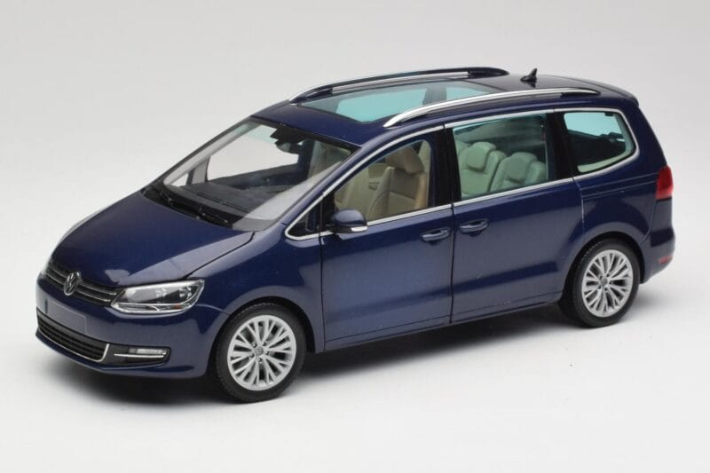 Volkswagen Sharan 7N Shadow Bleu Métallique Minichamps 1:18 110051100 Métal