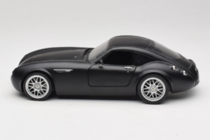 Wiesmann GT MF Matte Black Revell 1:18 WIESMANN002 Métal — image 4 sur 8