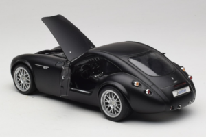 Wiesmann GT MF Matte Black Revell 1:18 WIESMANN002 Métal — image 5 sur 8