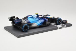 Williams Racing Mercedes FW43B #6 N. Latifi Belgian GP 2021 Minichamps 1:18 117211306 Métal — image 3 sur 6