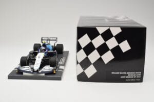 Williams Racing Mercedes FW43B #6 N. Latifi Saudi Arabian GP 2021 Minichamps 1:18 117212206 Métal — image 6 sur 6