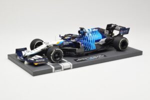 Williams Racing Mercedes FW43B #63 G. Russell Saudi Arabian GP 2021 Minichamps 1:18 117212263 Métal — image 2 sur 6
