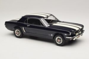 Ford Mustang Nightmist Blue Norev 1:18 182805 Métal — image 4 sur 6