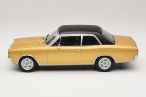 Opel Commodore A Beige MCG 1:18 MCG18559 Métal — image 3 sur 6