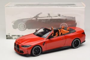 BMW M4 G83 Cabriolet Red Metallic Minichamps 1:18 110021030 Métal — image 8 sur 8